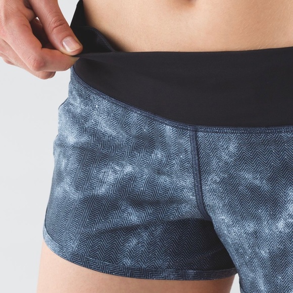 Mint Lululemon Speed Short Mini Diffusion 6 2.5” - Picture 6 of 13